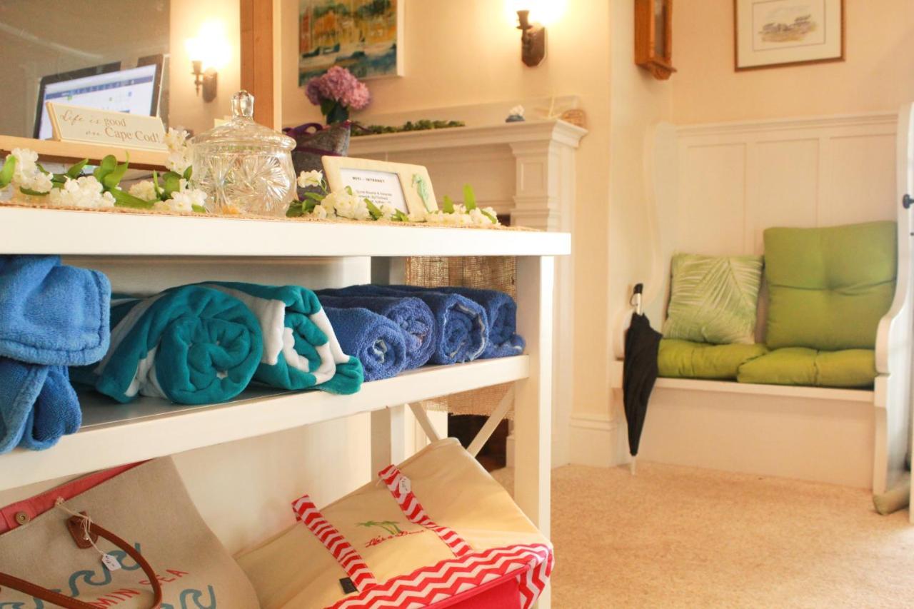 By The Sea Guests Bed & Breakfast And Suites Dennisport Eksteriør billede