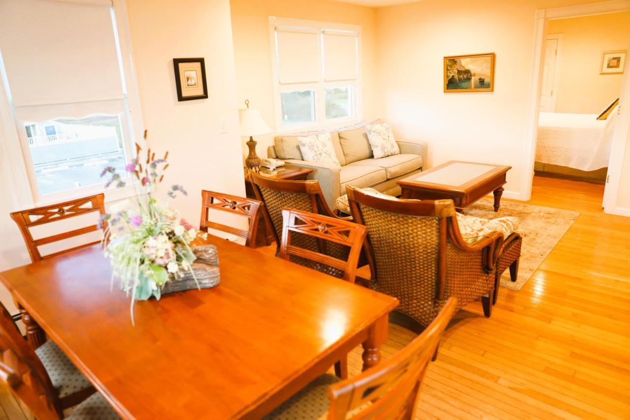 By The Sea Guests Bed & Breakfast And Suites Dennisport Værelse billede