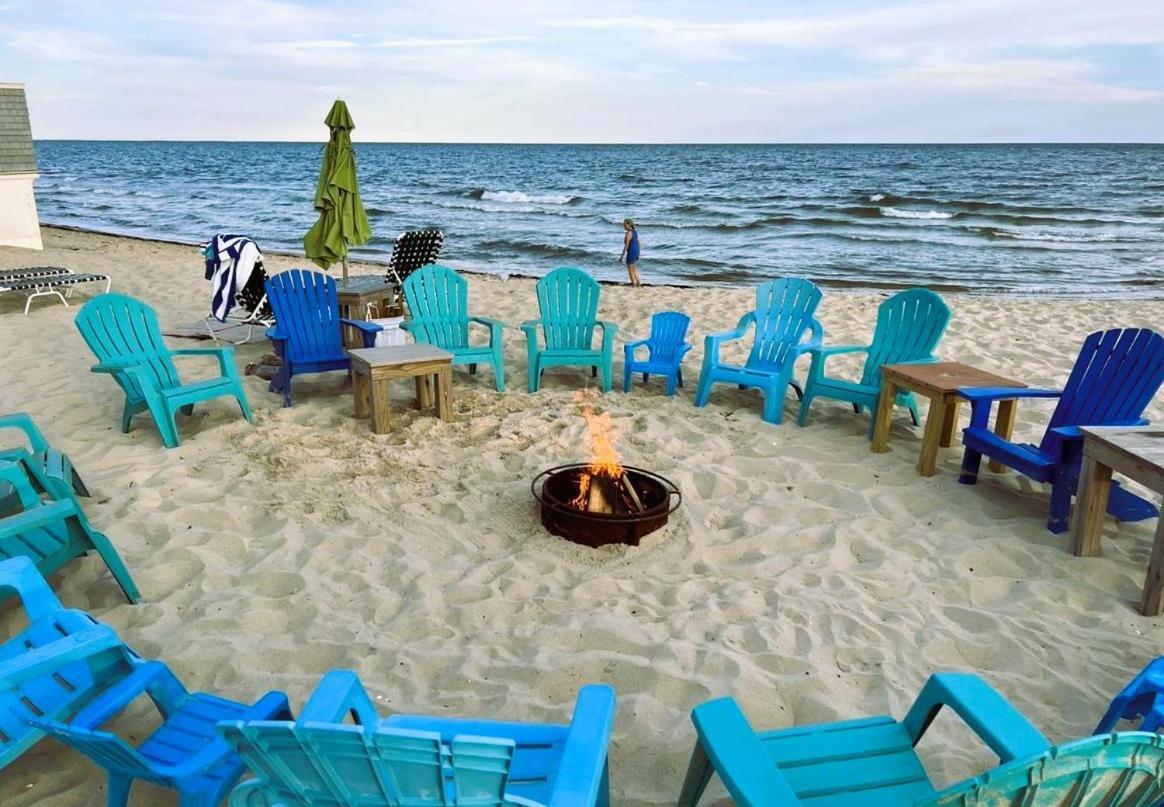 By The Sea Guests Bed & Breakfast And Suites Dennisport Eksteriør billede