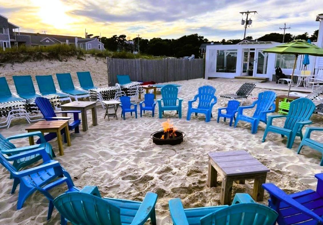 By The Sea Guests Bed & Breakfast And Suites Dennisport Eksteriør billede