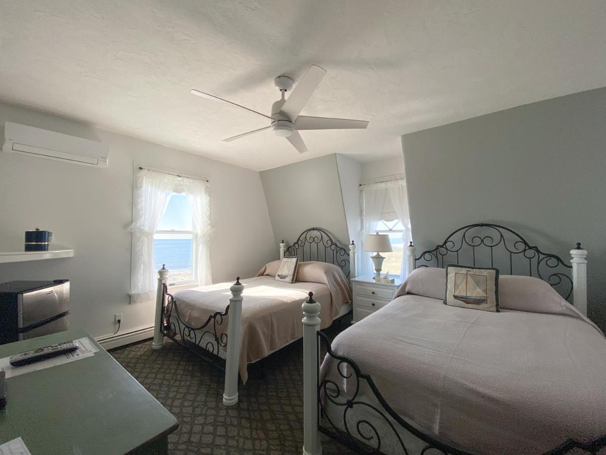 By The Sea Guests Bed & Breakfast And Suites Dennisport Eksteriør billede