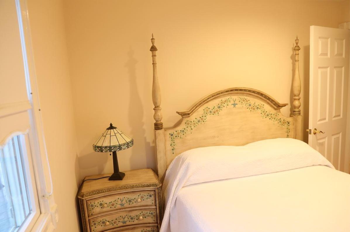 By The Sea Guests Bed & Breakfast And Suites Dennisport Værelse billede
